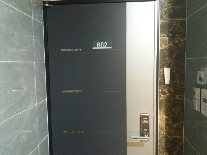 서울 도봉구 다이아포레 602호 (다세대 9평) 1/3